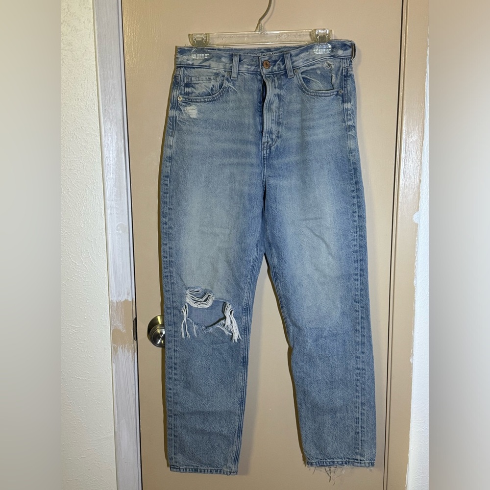 American Eagle Mom Jeans